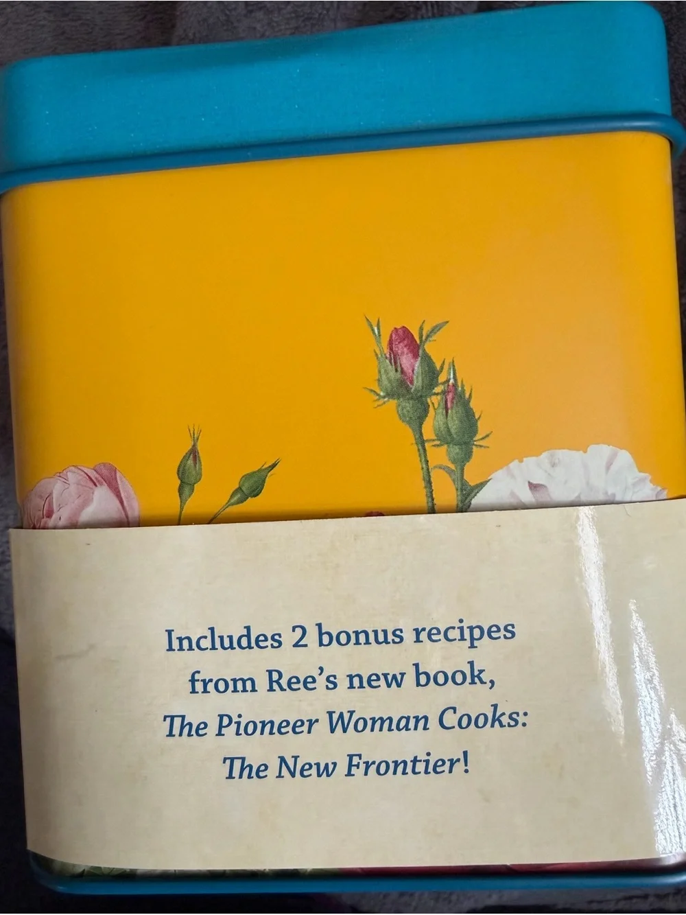 The Pioneer Woman Yellow & Teal Recipe Tin with Colorful Dividers